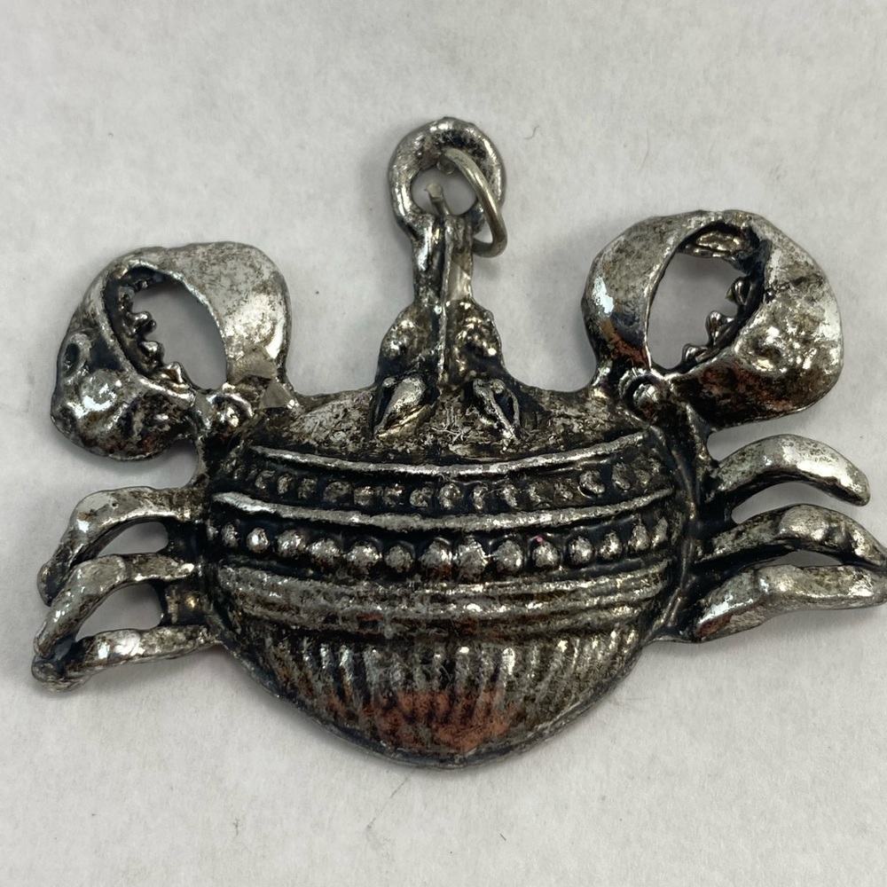 Vintage Cancer Crab pendant.